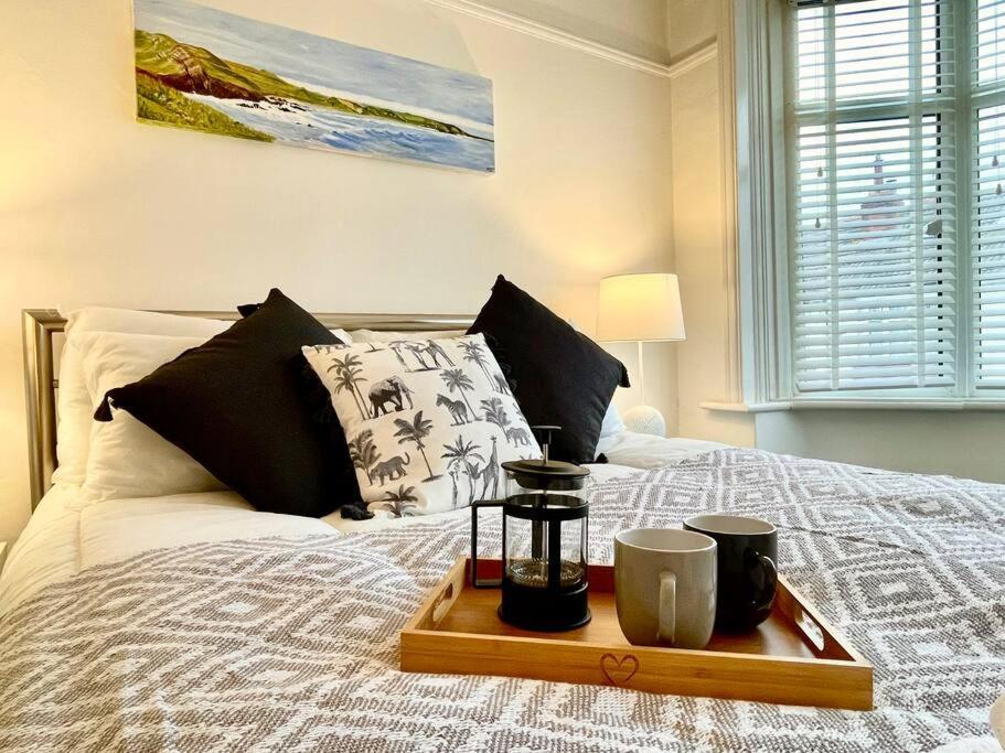 Portsmouth 3 Bedroom Getaway, Sleeps 6 Екстер'єр фото