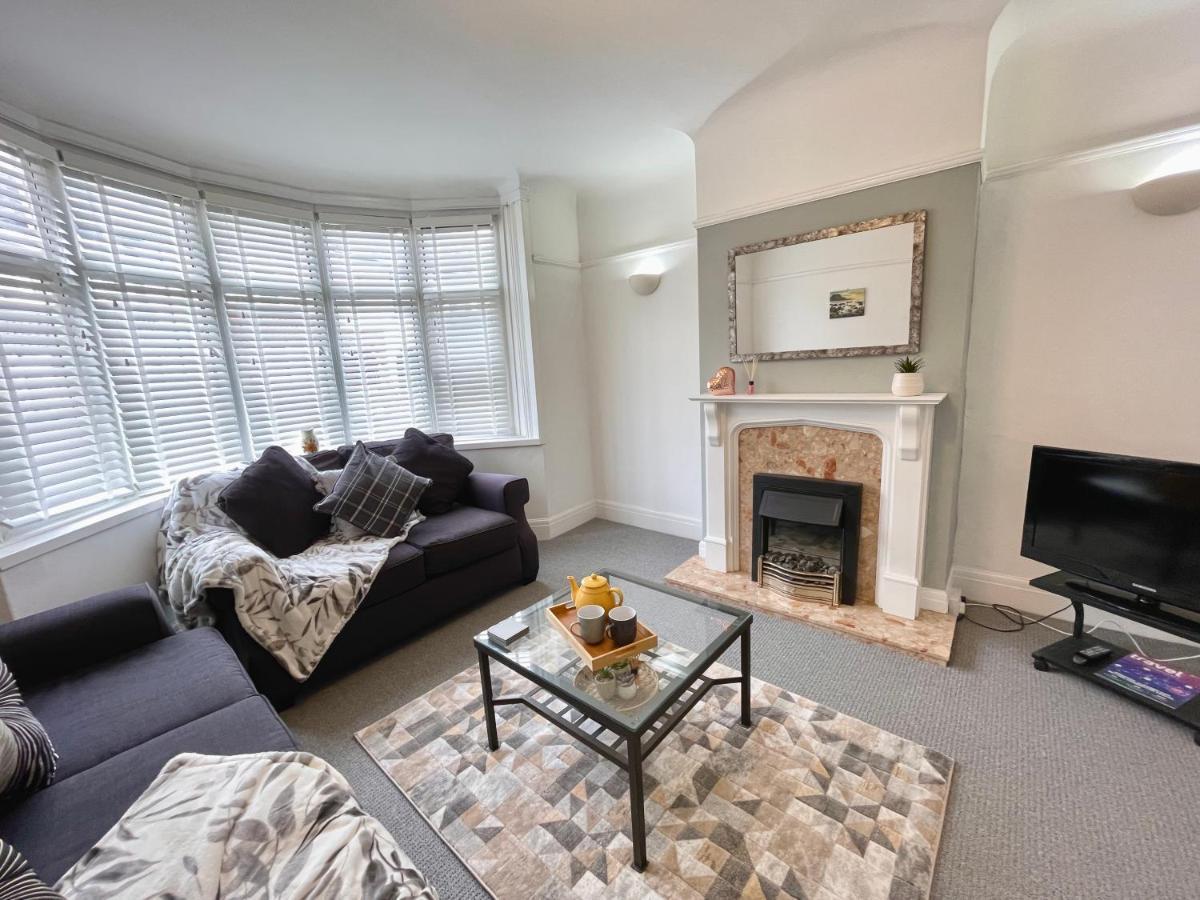 Portsmouth 3 Bedroom Getaway, Sleeps 6 Екстер'єр фото