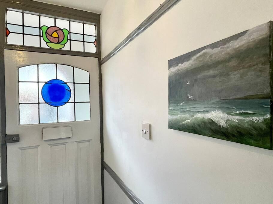 Portsmouth 3 Bedroom Getaway, Sleeps 6 Екстер'єр фото