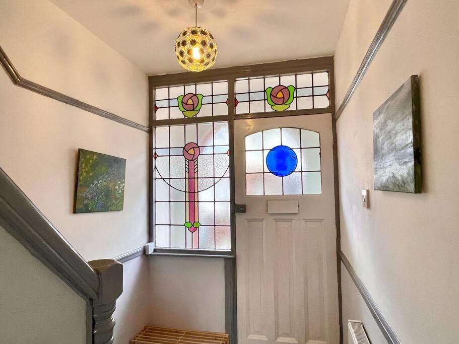 Portsmouth 3 Bedroom Getaway, Sleeps 6 Екстер'єр фото
