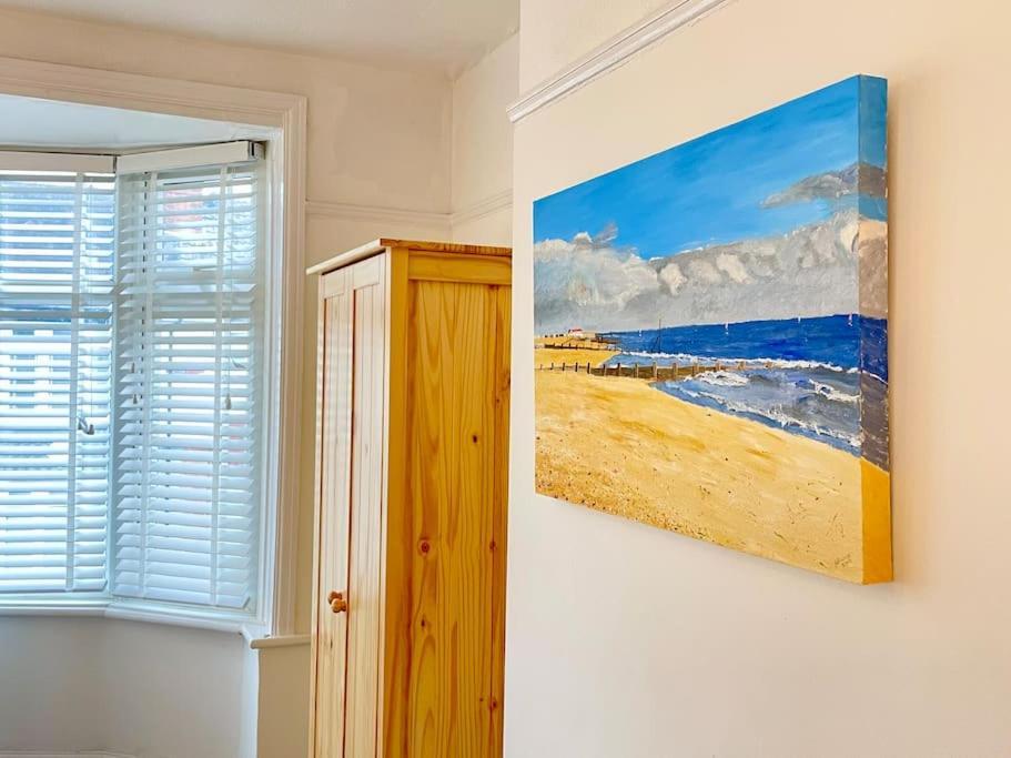 Portsmouth 3 Bedroom Getaway, Sleeps 6 Екстер'єр фото