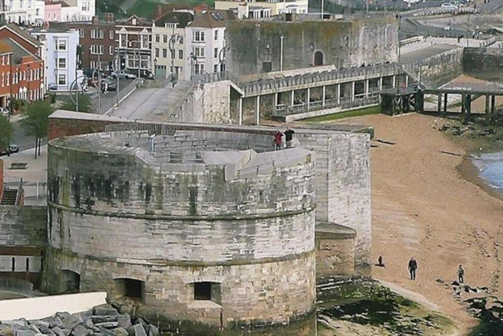 Portsmouth 3 Bedroom Getaway, Sleeps 6 Екстер'єр фото
